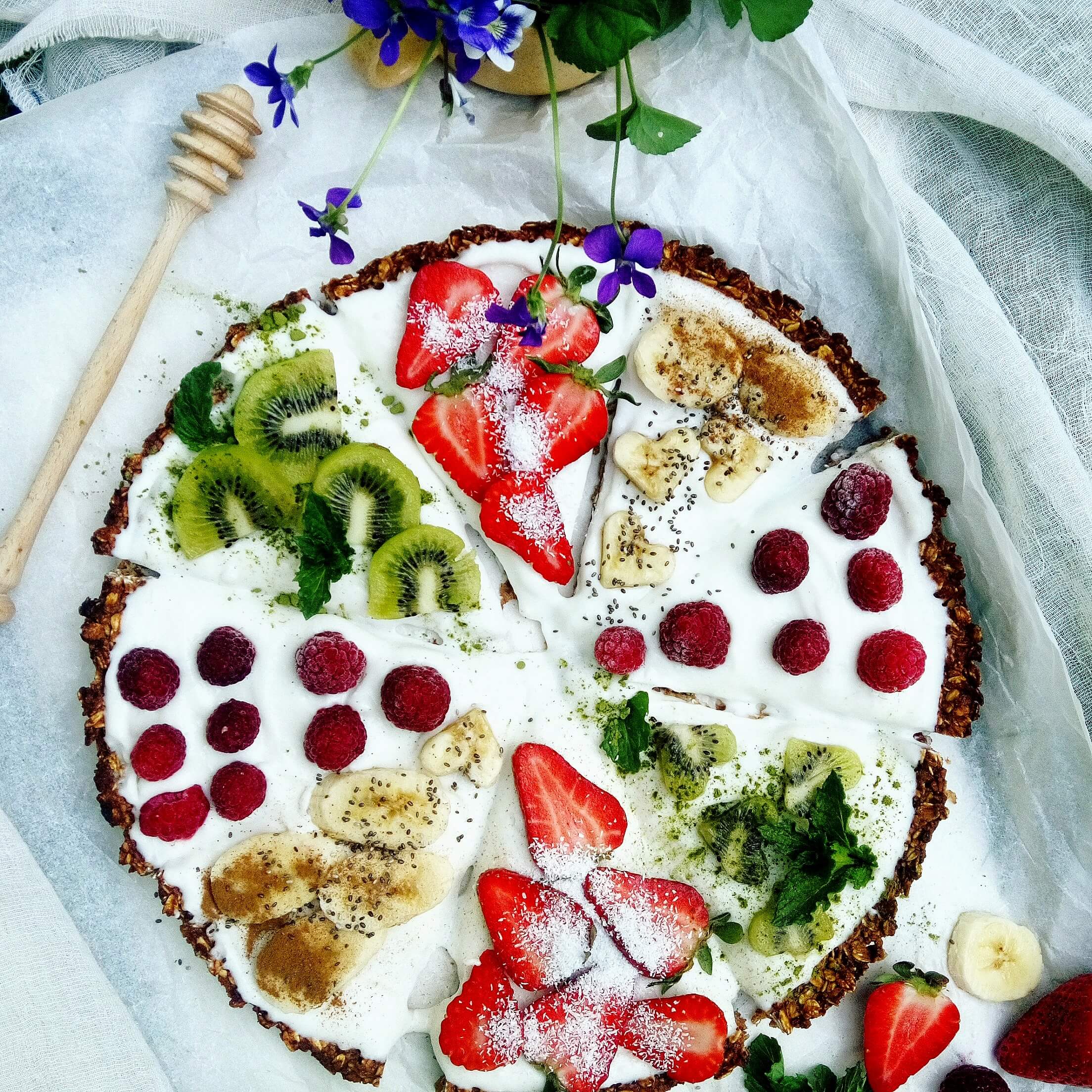 Gyümölcsös pizza (tojás-, glutén- és cukormentesen) - 1. kép