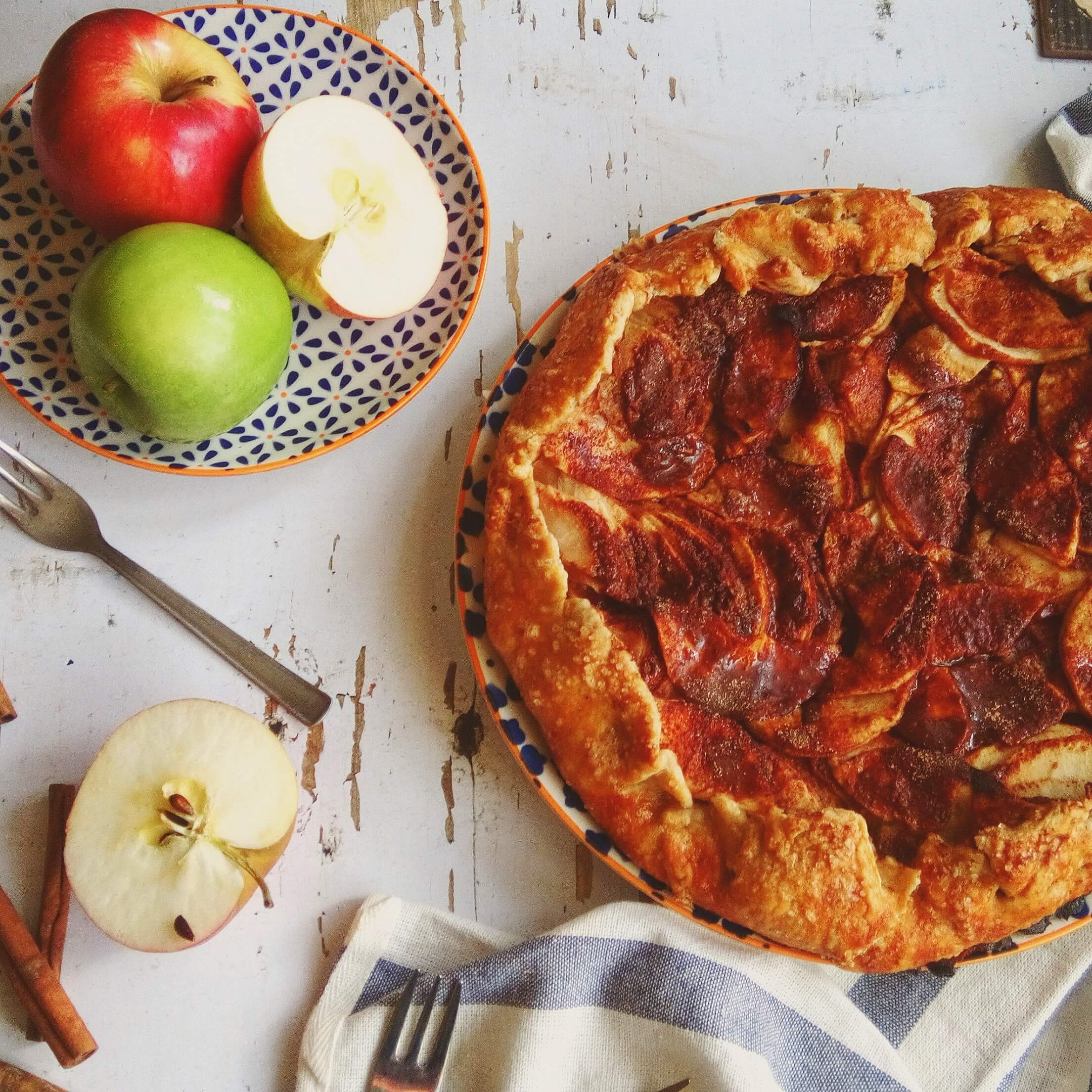 Almás-fahéjas galette vaníliafagyival - 2. kép