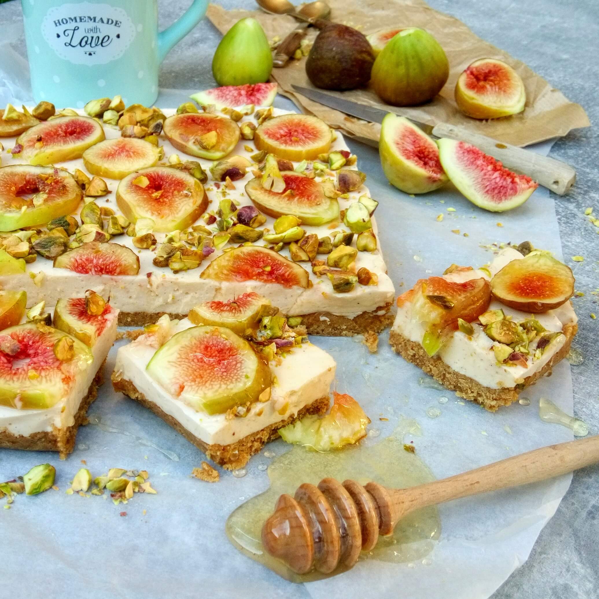 Mézes-fűszeres marshmallow szelet fügével és pisztáciával - 4. kép